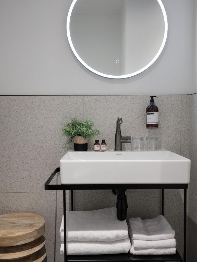 نانت Appartements Crebillon - Maisons Du Monde Hotel & Suites المظهر الخارجي الصورة